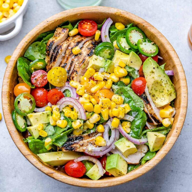 Grilled Chicken Salad with Cilantro-Lime Dressing: A Fresh, Flavorful Meal