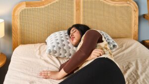 Best Pillows for Side Sleepers in 2025