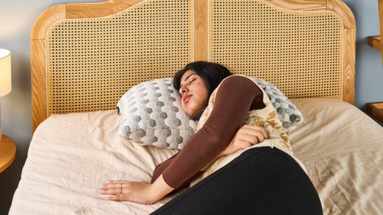 Best Pillows for Side Sleepers in 2025