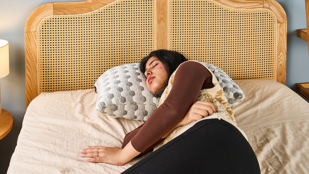 Best Pillows for Side Sleepers in 2025